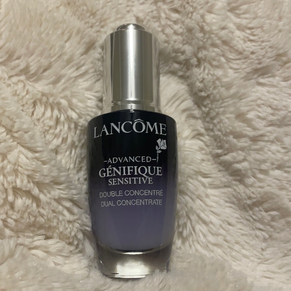 Advanced Genifique sensitive serum concentrate